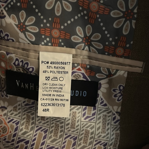 Men’s sport coat - Picture 7 of 9